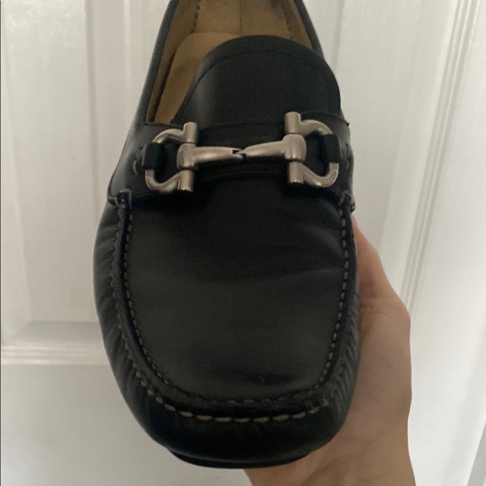 Men's Black Leather Loafers - Picture 3 of 3
